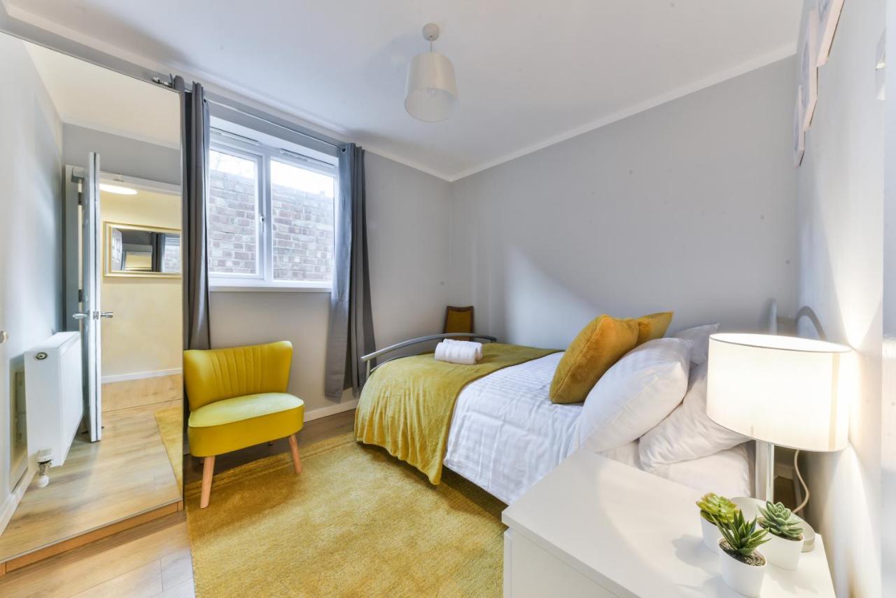 Royal Living Properties Villa Hillingdon Dış mekan fotoğraf